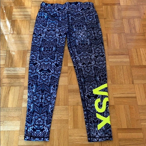 Victoria’s Secret workout leggings - Picture 1 of 2